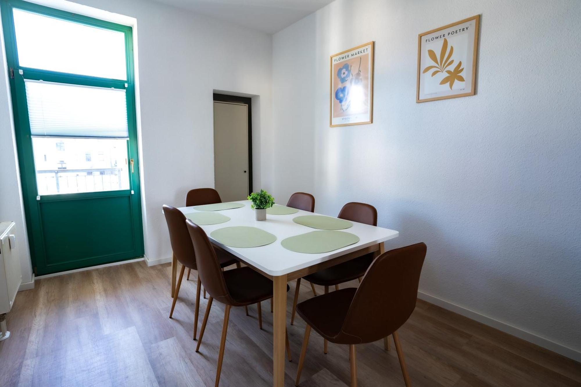 Familienwohnung Am Sonnenberg Хемниц Экстерьер фото
